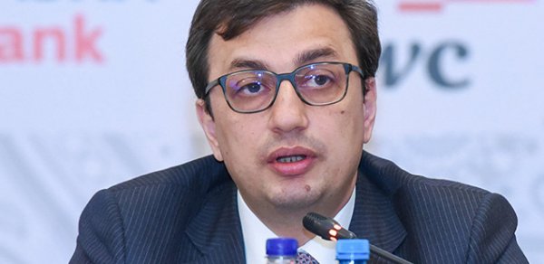 Deputat Rüfət Aslanlını sərt tənqid etdi - “65 min maaş alır, adına çaxır buraxır...”