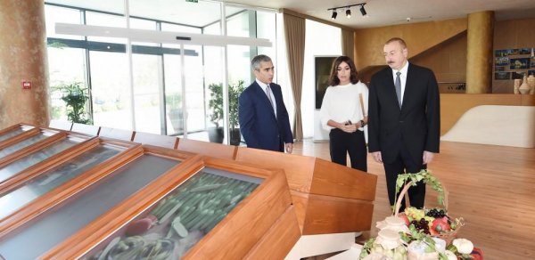 Prezident və xanımı “Milan Ekspo 2015”in pavilyonunda - Fotolar