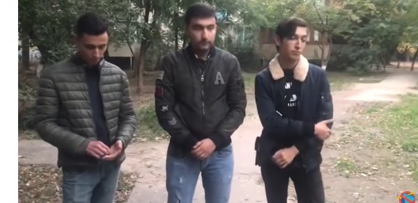 Ukraynalıları təhqir edən azərbaycanlı tələbələrin yeni videosu yayıldı: Üzr istəyirik - VİDEO