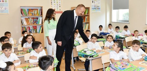 SİYASƏT
