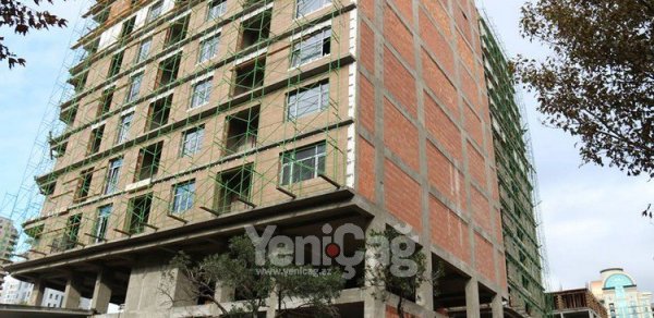 Bu şirkət Bakıda magistral yolu çökdürdü - FOTOLAR
