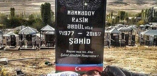 Oğlunu axtarmaq üçün cəbhəyə getdi, evə qayıdanda yas çadırı gördü... – Məşhurların şəhid övladları