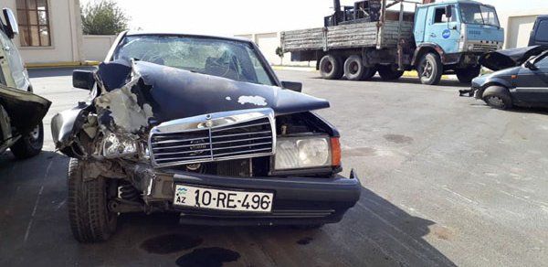 Azərbaycanda vəzifəli şəxslər qəza düşdü: yaralılar var - FOTOLAR