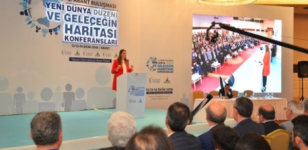 Qənirə Paşayeva Boluda adlı konfransda Türk dünyasına önəmli çağırışlar edib