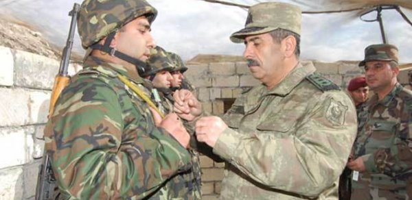 Müdafiə Nazirliyində Zakir Həsənovun 5 ili: O necə yadda qaldı?