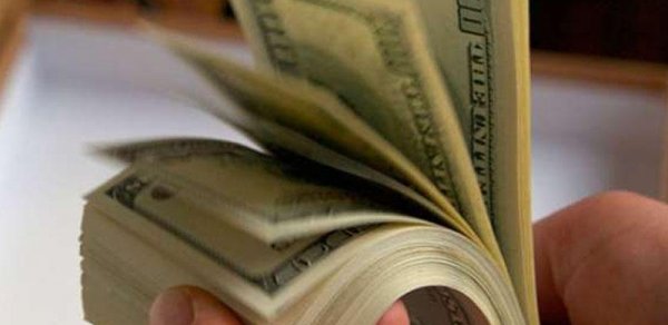 Bakıda yeniyetməyə hədə-qorxu gəldilər - 45 min dollar aldılar