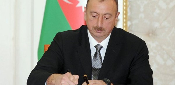 SİYASƏT