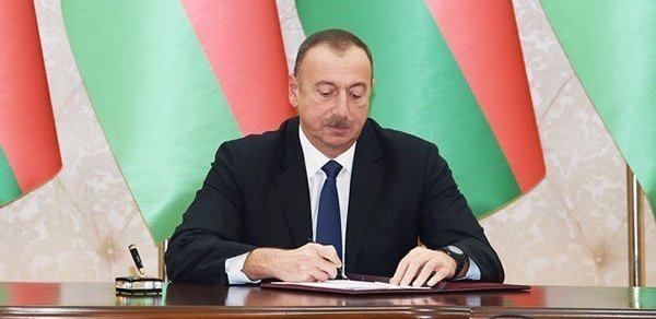 SİYASƏT