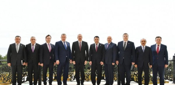 SİYASƏT