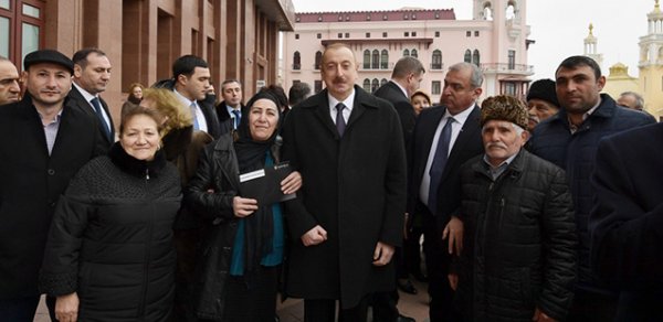 SİYASƏT