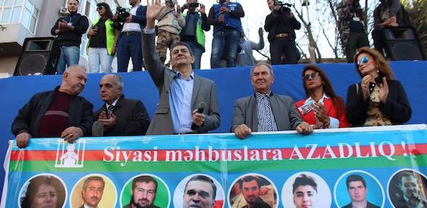 SİYASƏT