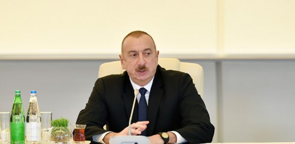 SİYASƏT