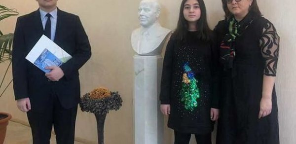 SİYASƏT