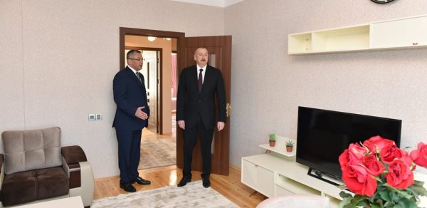 SİYASƏT