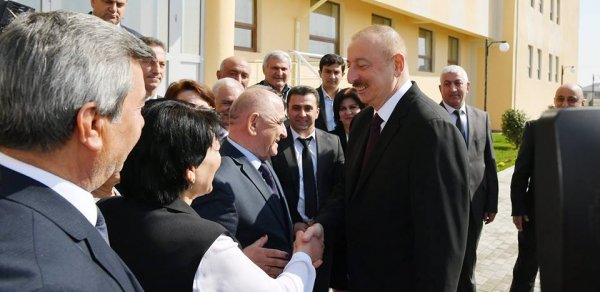 SİYASƏT