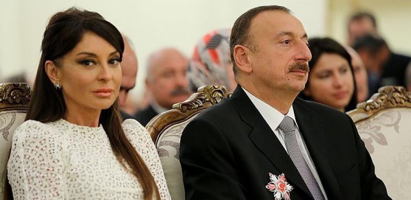 SİYASƏT
