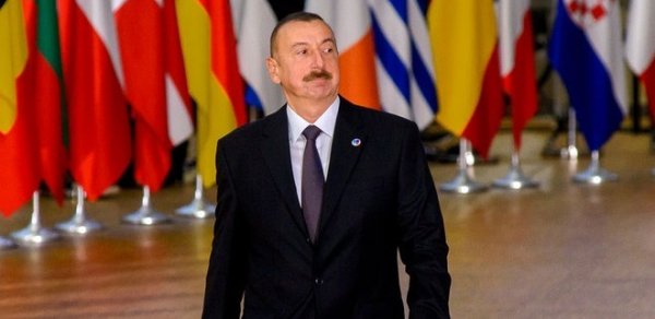 SİYASƏT