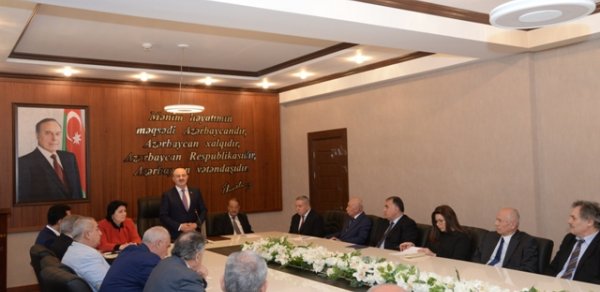 Nəsimi rayon Ağsaqqallar şurasının Hesabat-Seçki konfransı keçirilib - FOTOLAR
