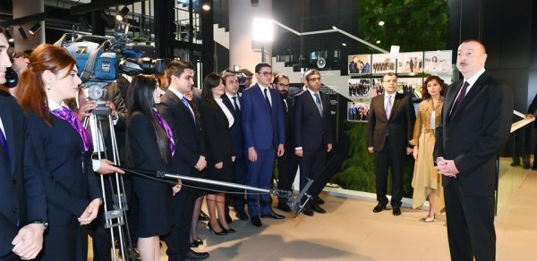 SİYASƏT