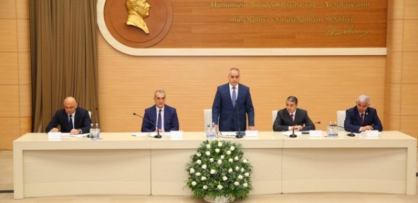 Binəqədidə hesabat yığıncağı keçirildi - FOTOLAR