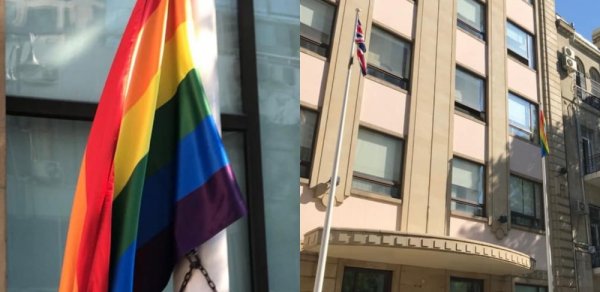 Bakıda Səfirlik binasından LGBT bayrağı asıldı - FOTO
