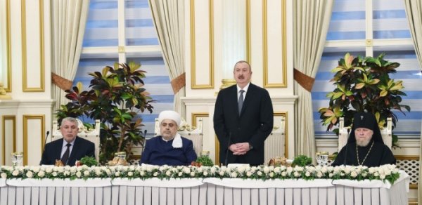 SİYASƏT