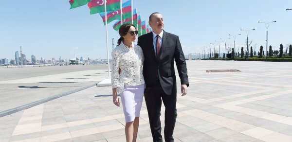 SİYASƏT