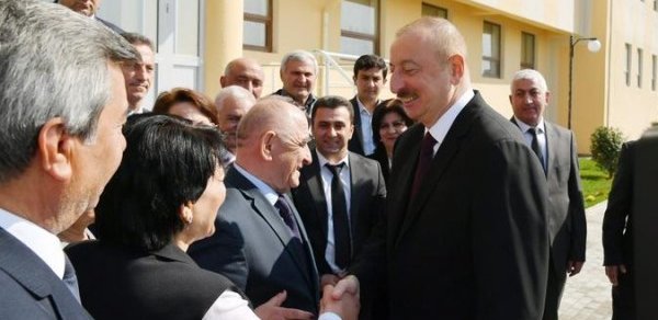 SİYASƏT
