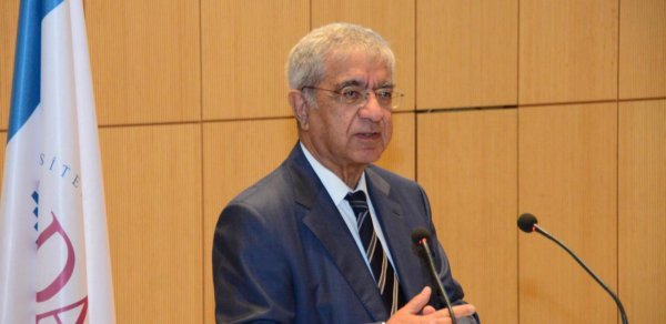 SİYASƏT