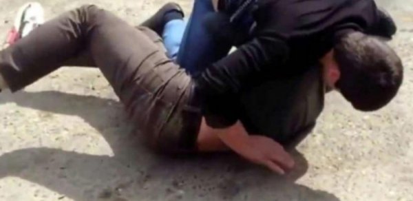 Azərbaycanda şadlıq evində müğənni üstündə QANLI DAVA