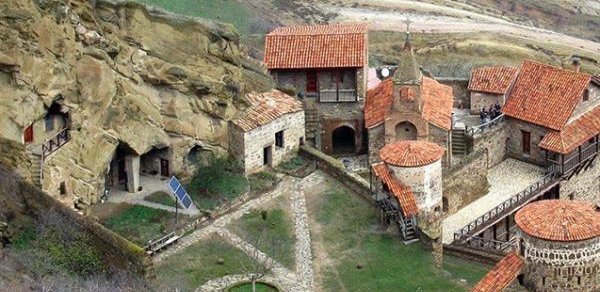 SİYASƏT