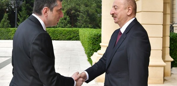 SİYASƏT