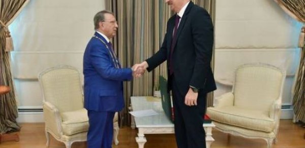 SİYASƏT
