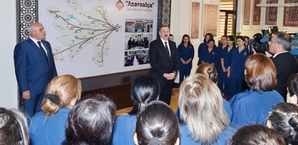 “Yaxşı işləyib ərlərinizdən bir qədər az asılı olasız” - İlham Əliyev