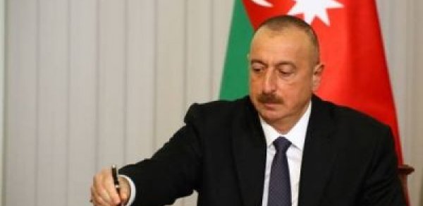 SİYASƏT