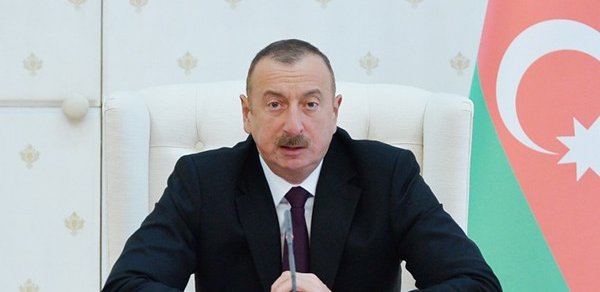 SİYASƏT