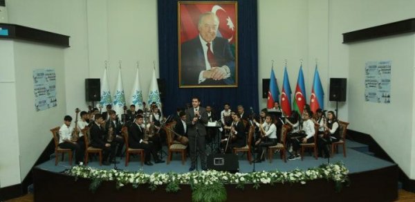 SİYASƏT