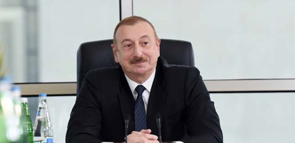 SİYASƏT