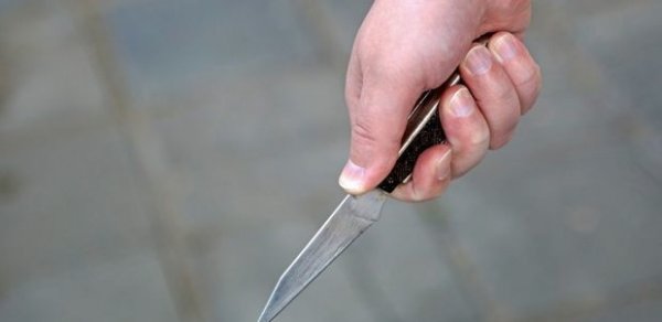 Gecəyarısı iştaha gələn tələbə özünü qana boyadı