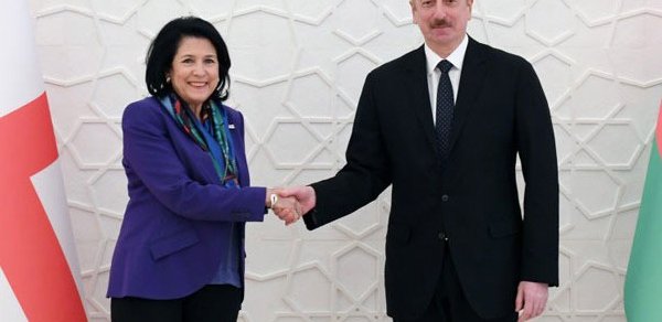 SİYASƏT