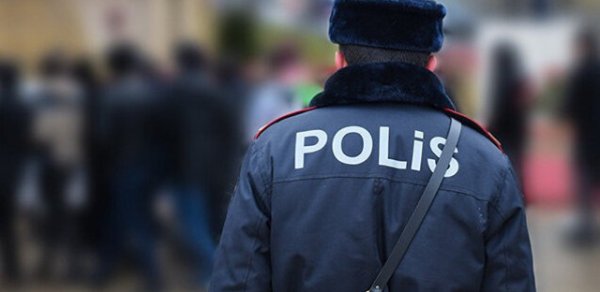 Bakı polisi vətəndaşlara priotexniki vasitələr satan şəxsləri saxladı