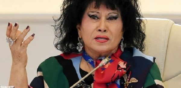 Zeynəb Xanlarova deputat olmaq fikrindən daşındı