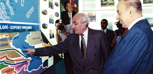 Azərbaycan neft tarixinin canlı əfsanəsi