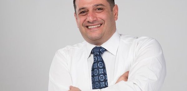 Tanınmış hüquqşunasın deputatlığa namizədliyi təsdiqləndi
