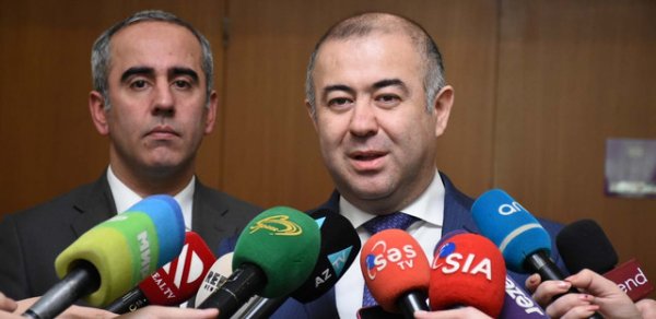 Rövzət Qasımov: “MSK namizədlərin təşviqat kampaniyası üçün lazımi addımları atıb"