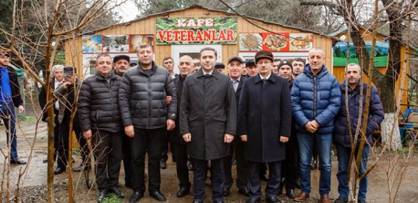 Xaliq Hüseynov seçicilərlə görüşə başladı - FOTOLAR