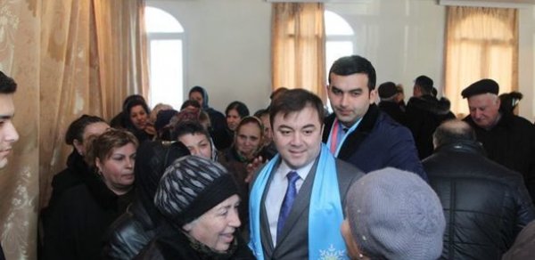 Deputatlığa namizəd Emin Hacıyev Yeni Azərbaycan Partiyasına və seçiciyə güvənir - VİDEO