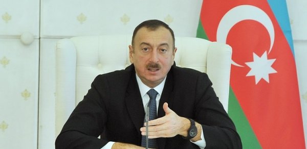 SİYASƏT