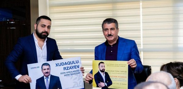 Azərbaycanda ilk! YAP namizədi ilə jurnalist namizəd görüşdü