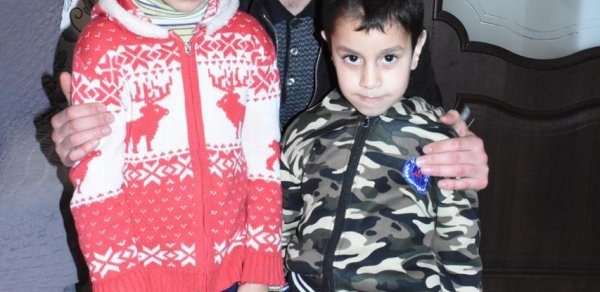 Daha güclü Azərbaycan naminə çalışan Qasım İbrahimov şəhid ailəsi ilə görüş keçirib - FOTOLAR